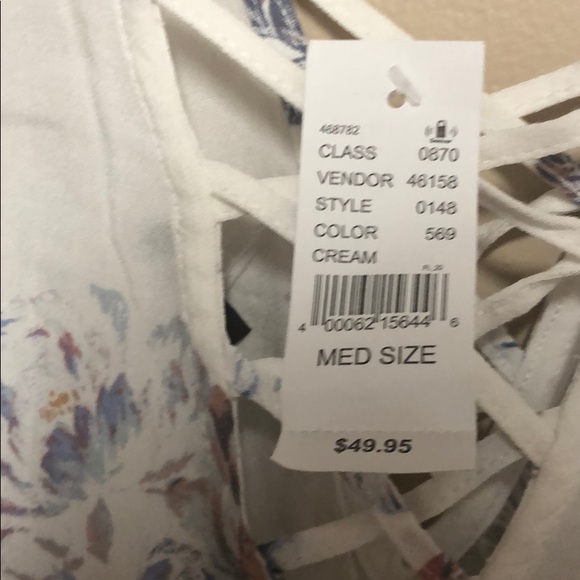 Kendall and Kylie • romper - Picture 8 of 8